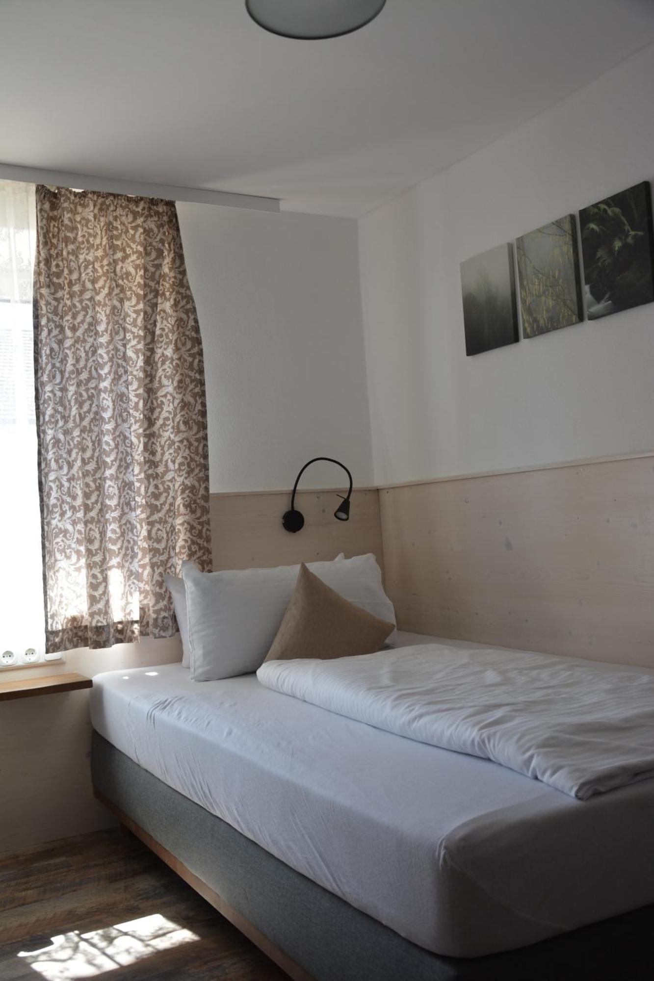 Hotel Garni Kern Halfing Exterior foto